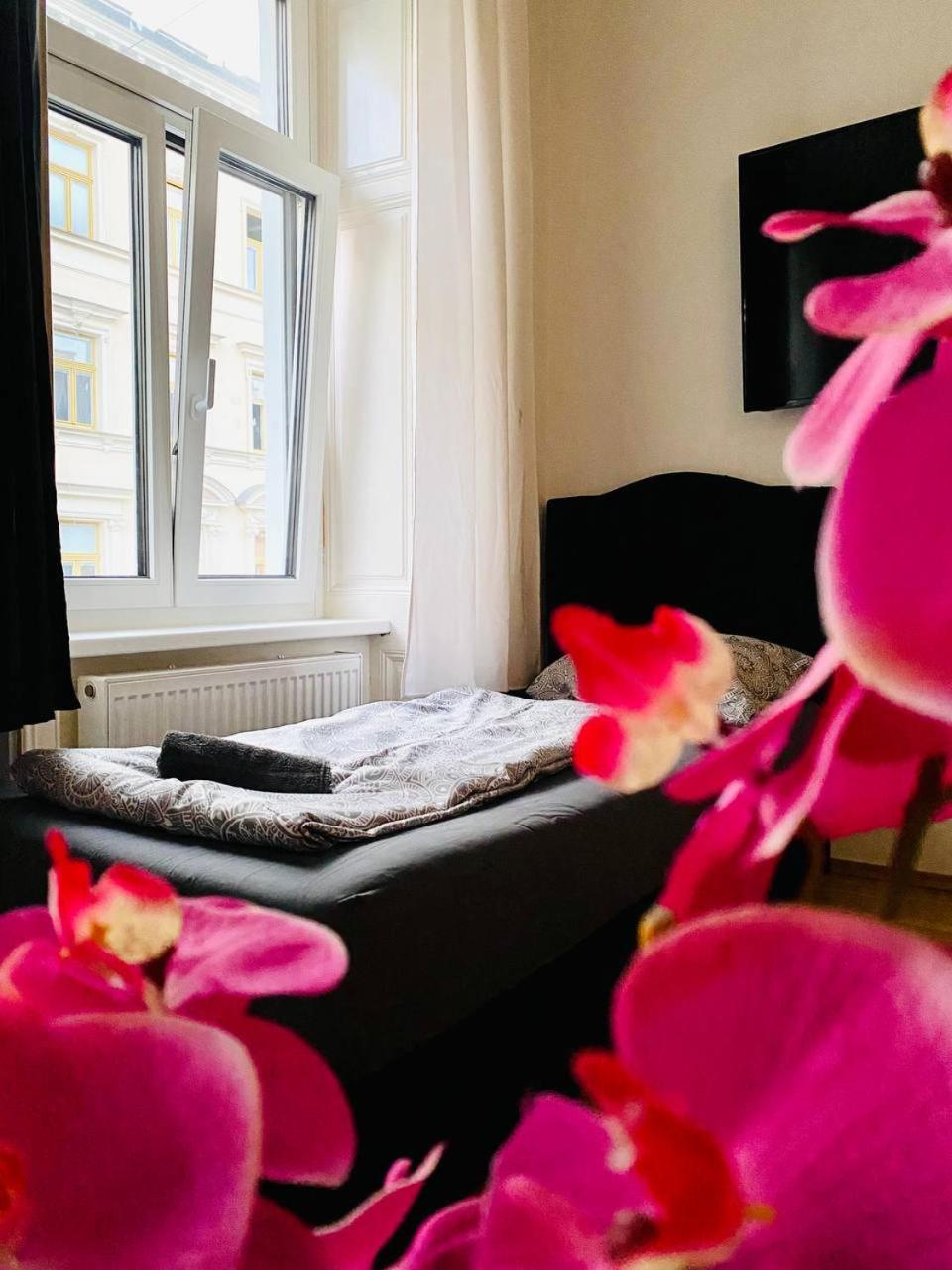 Family Apartment Th8 8 Wenen Buitenkant foto