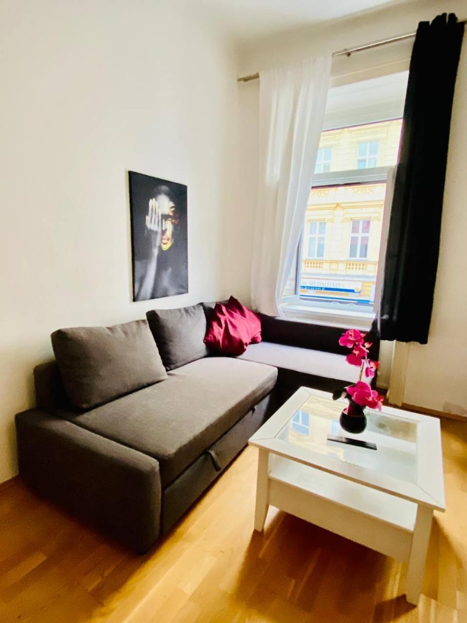 Family Apartment Th8 8 Wenen Buitenkant foto